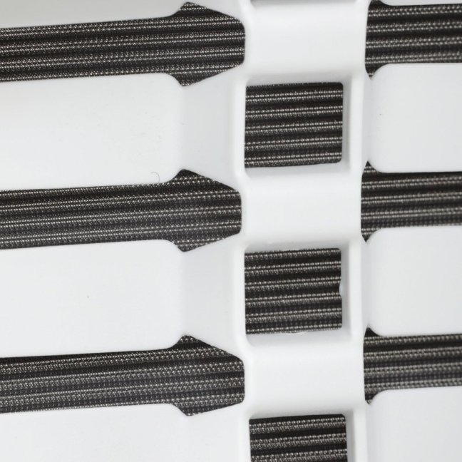 Kancelářská otočná židle TONKA — síť, bílá / šedá