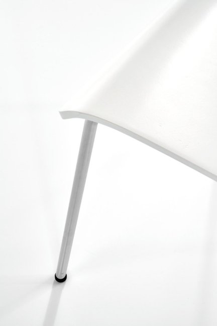 Jídelní židle JOANNA — kov, překližka, bílá