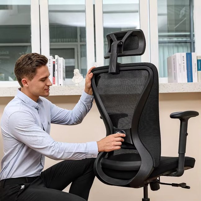 Kancelářská ergonomická židle Neoseat NICOLE — černá, nosnost 150 kg