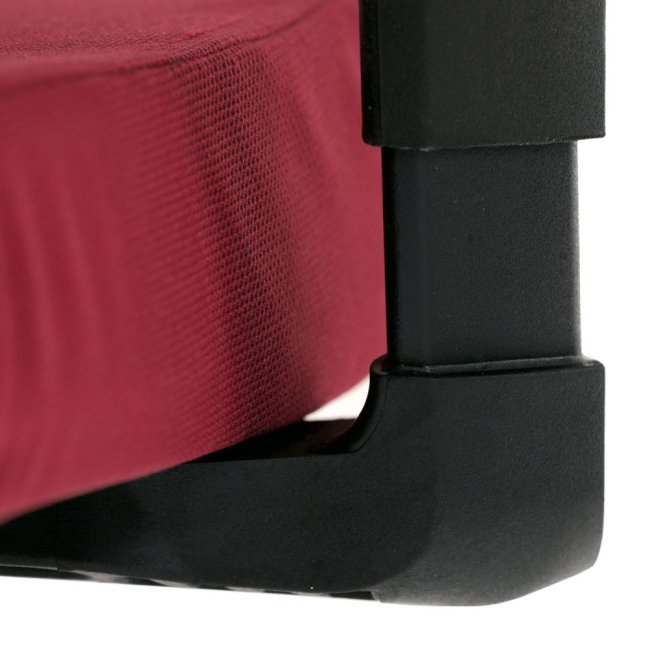 Kancelářská otočná židle BOREK — síť / látka, černá / červená